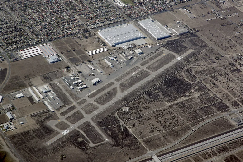 Commercial Roofing in Agua Mansa Industrial Corridor, Rialto, CA