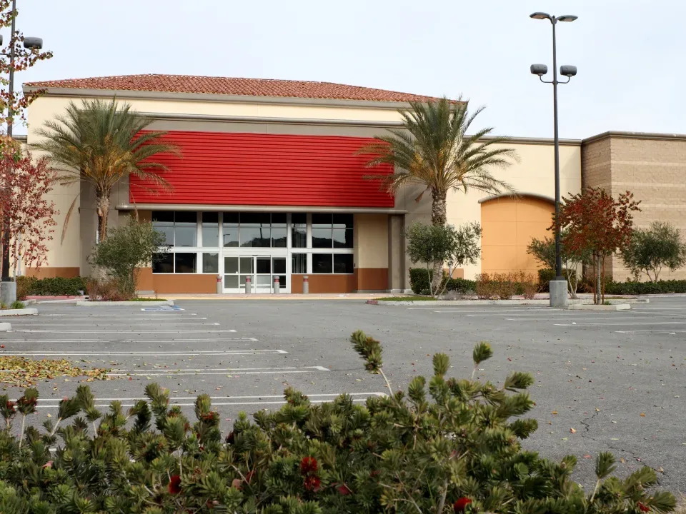 Commercial Big-Box Retail Roofing in Rialto, CA
