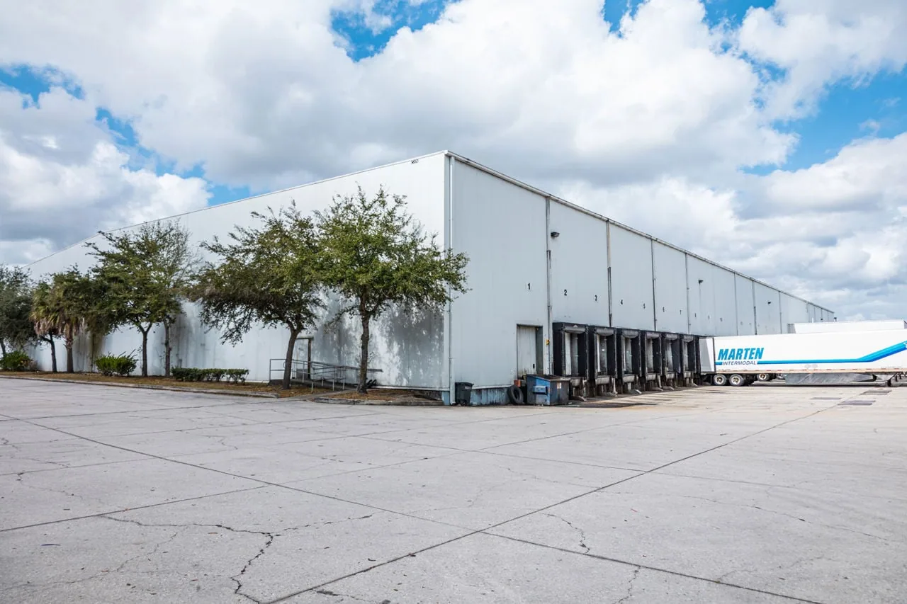 Cold Storage and Freezer Building Roofing in Rialto, CA